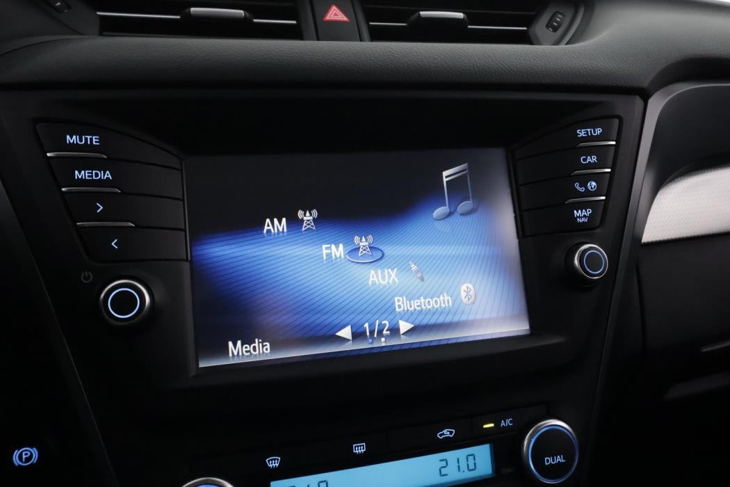 TOYOTA Avensis 2016