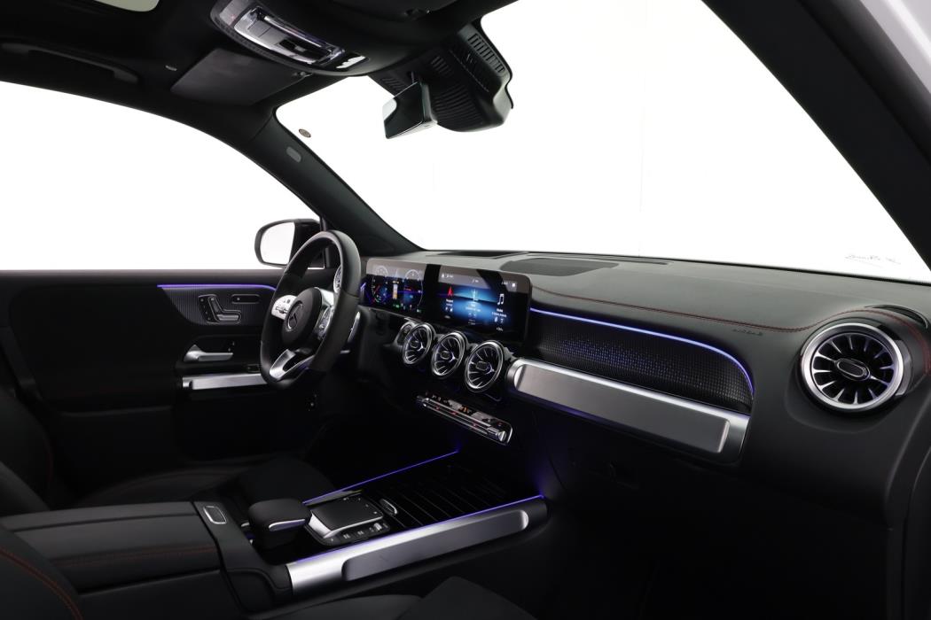 MERCEDES-BENZ EQB 2022