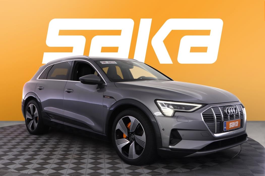 AUDI e-tron 2023
