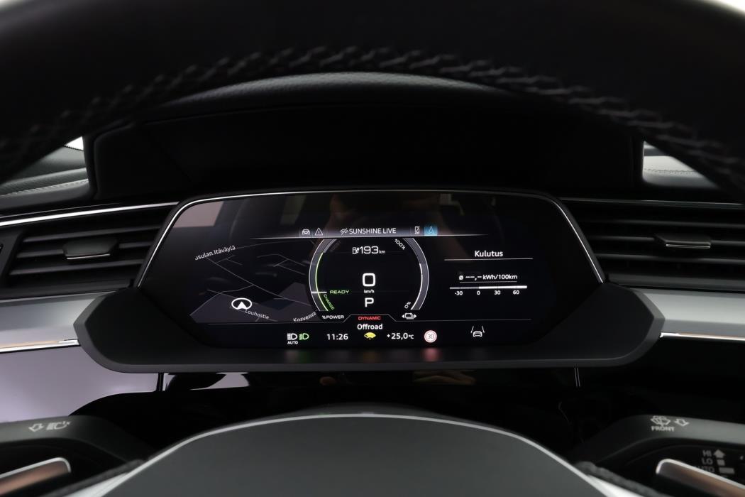 AUDI e-tron 2023