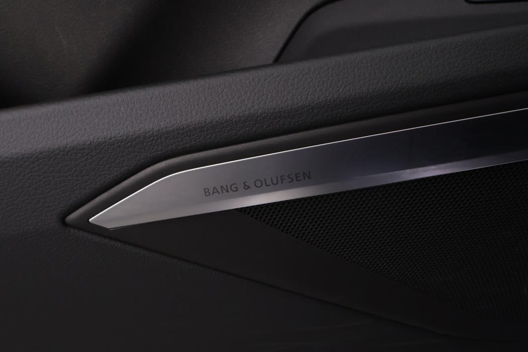 AUDI e-tron 2023