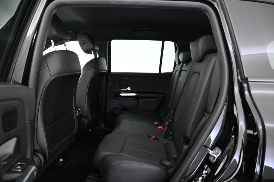 MERCEDES-BENZ EQB 2023