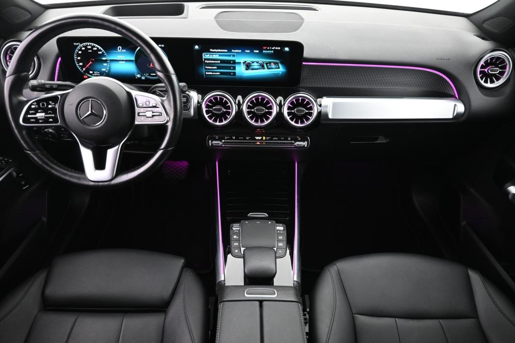 MERCEDES-BENZ EQB 2023