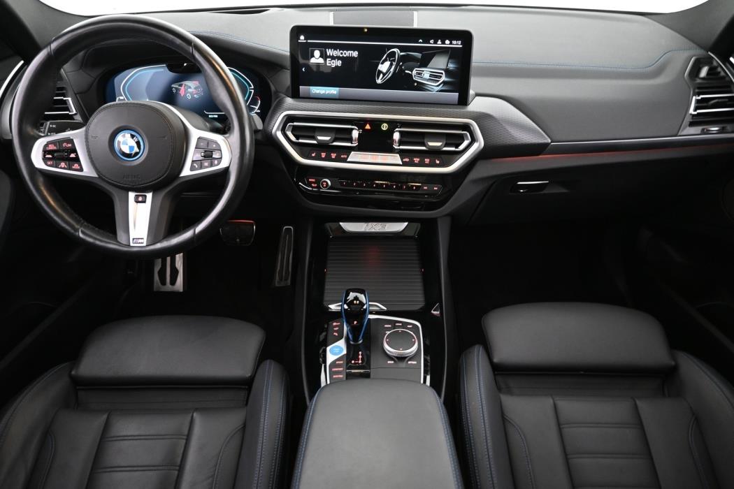 BMW iX3 2022