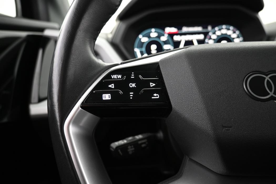 AUDI Q4 e-tron 2024