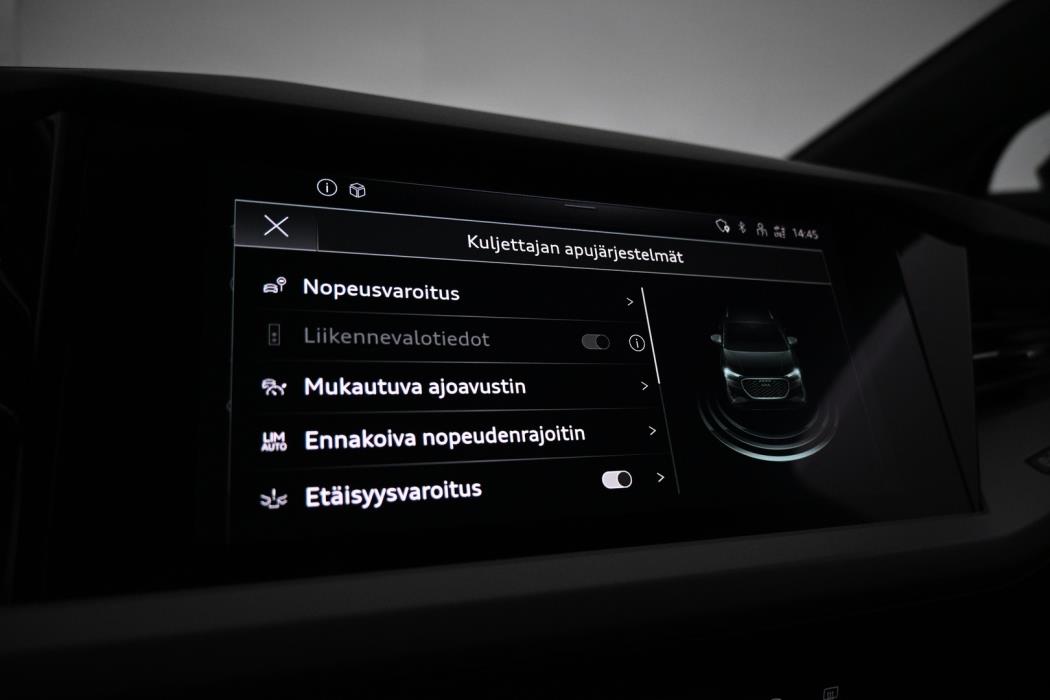 AUDI Q4 e-tron 2024