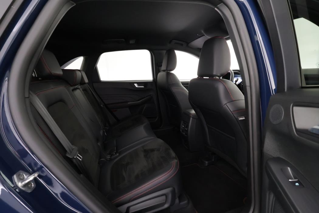 FORD Kuga 2023