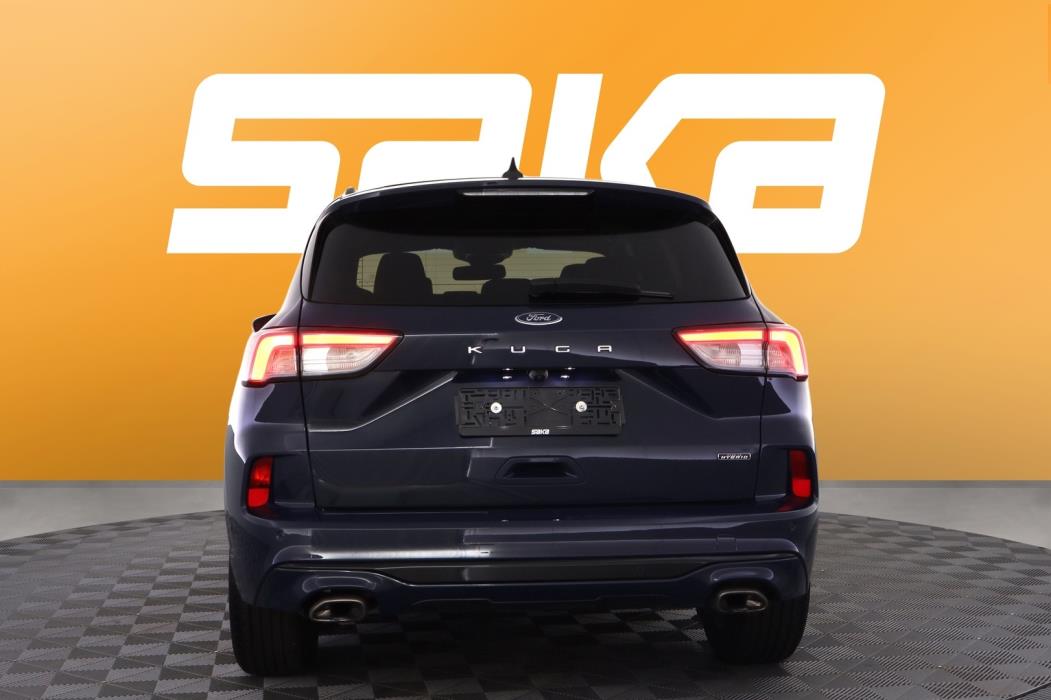 FORD Kuga 2023