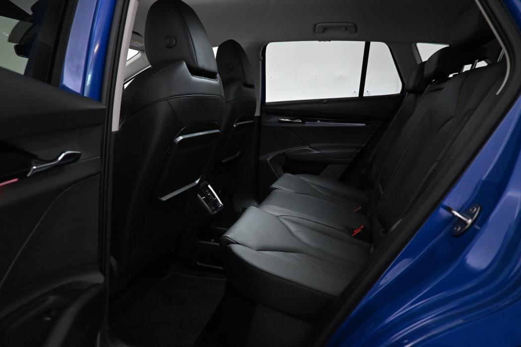 SKODA Enyaq 2023