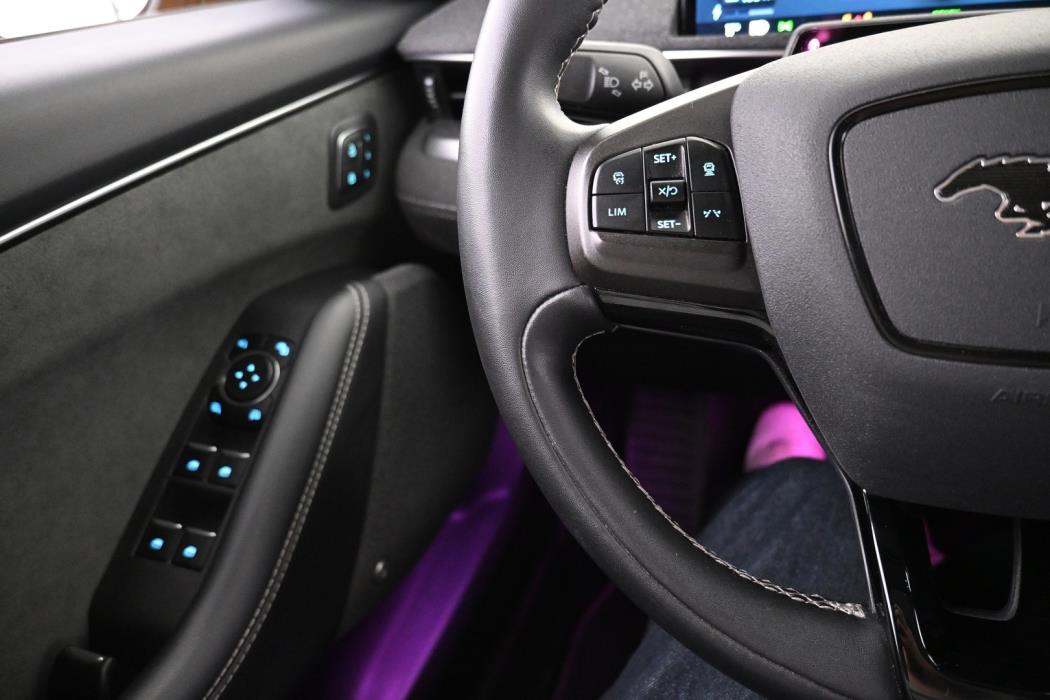 FORD Mustang Mach-E 2023
