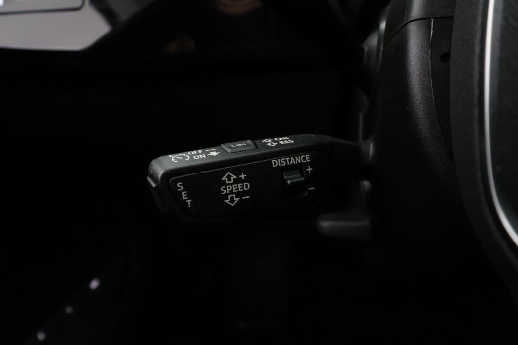 AUDI e-tron 2022