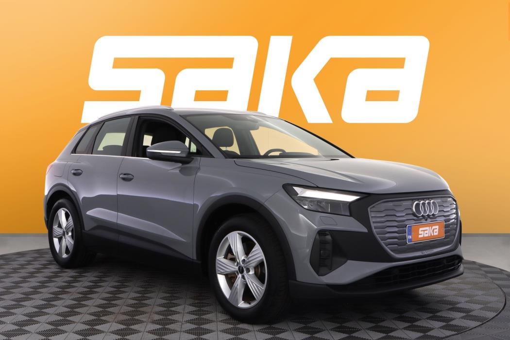 AUDI Q4 e-tron 2023