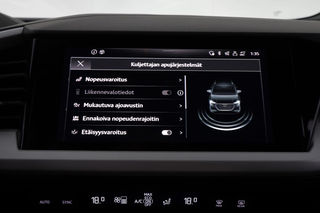 AUDI Q4 e-tron 2023
