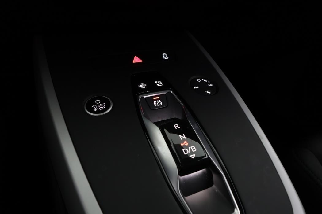 AUDI Q4 e-tron 2023