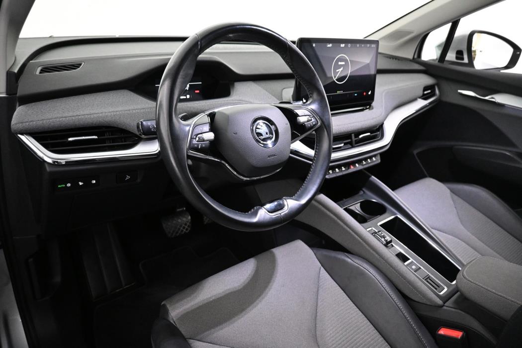 SKODA Enyaq 2022