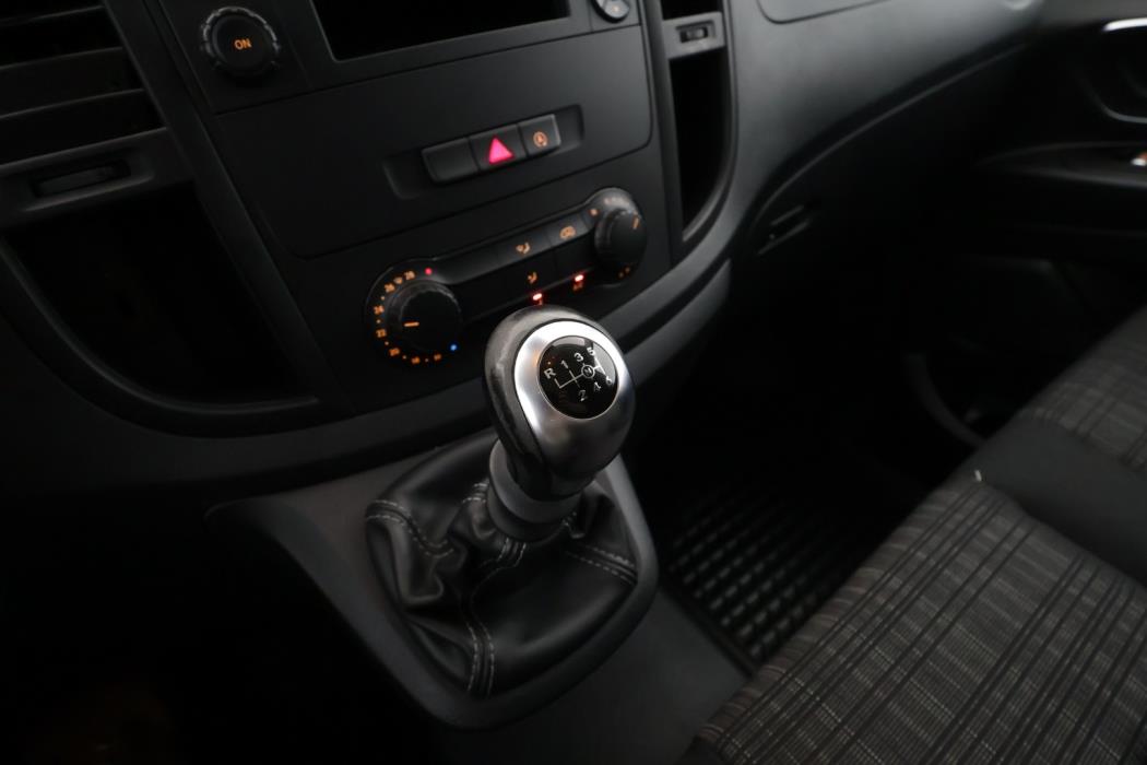 MERCEDES-BENZ Vito 2020