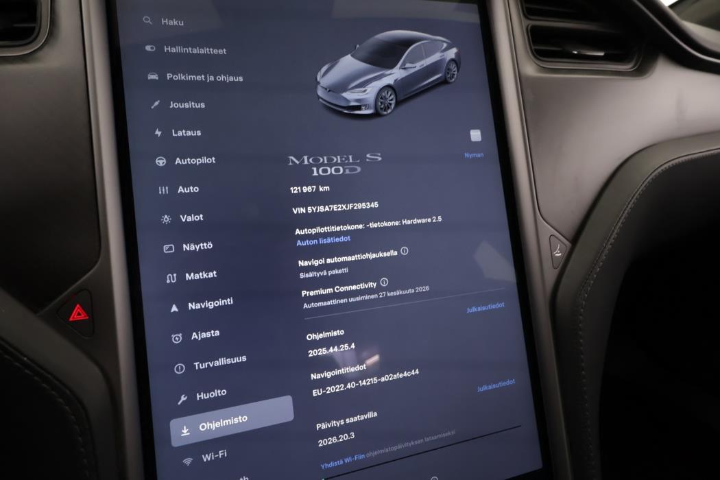 TESLA Model S 2019