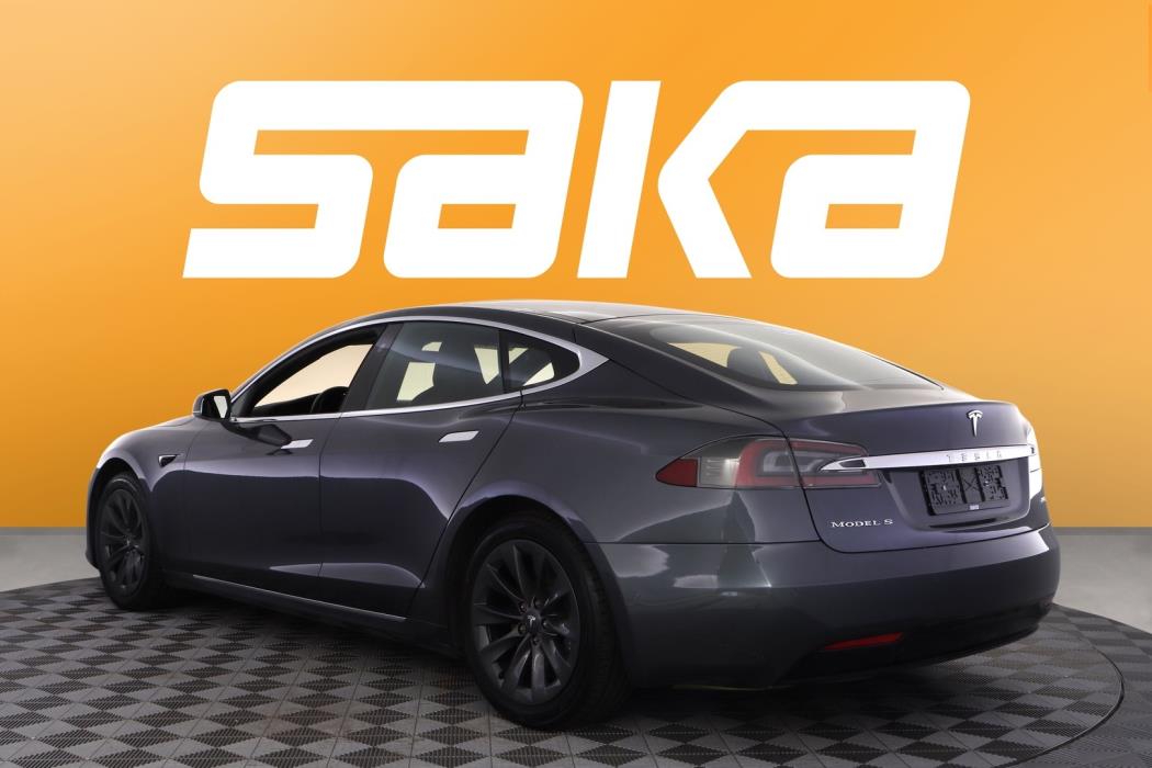 TESLA Model S 2019