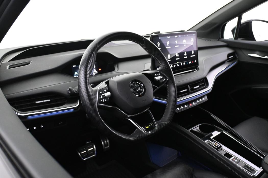 SKODA Enyaq 2023