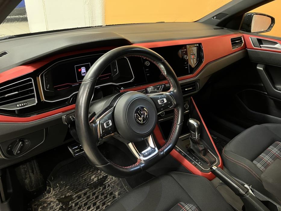 VOLKSWAGEN Polo 2019