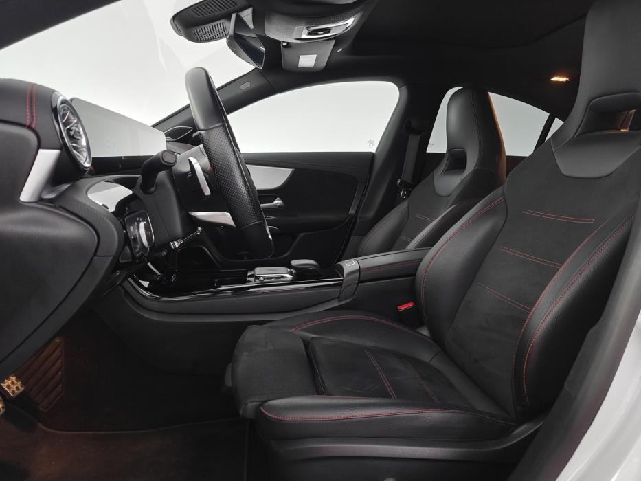 MERCEDES-BENZ CLA 2021