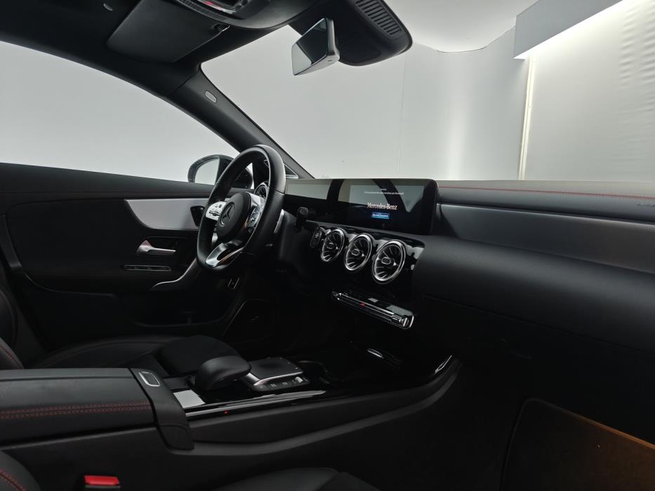 MERCEDES-BENZ CLA 2021