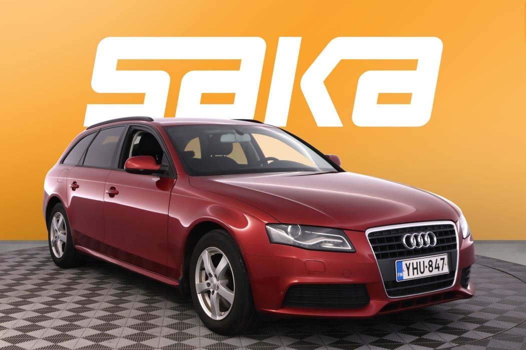 AUDI A4 2012