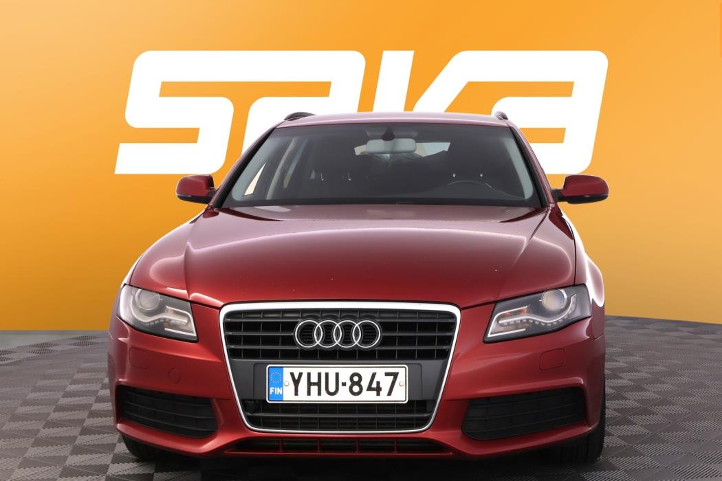 AUDI A4 2012