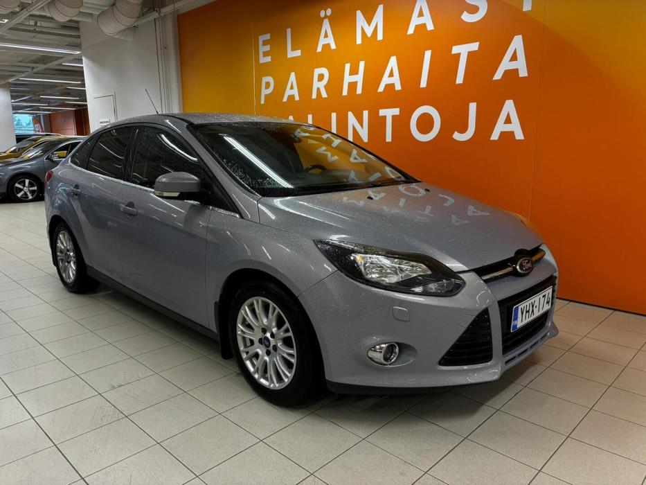 FORD Focus 2012