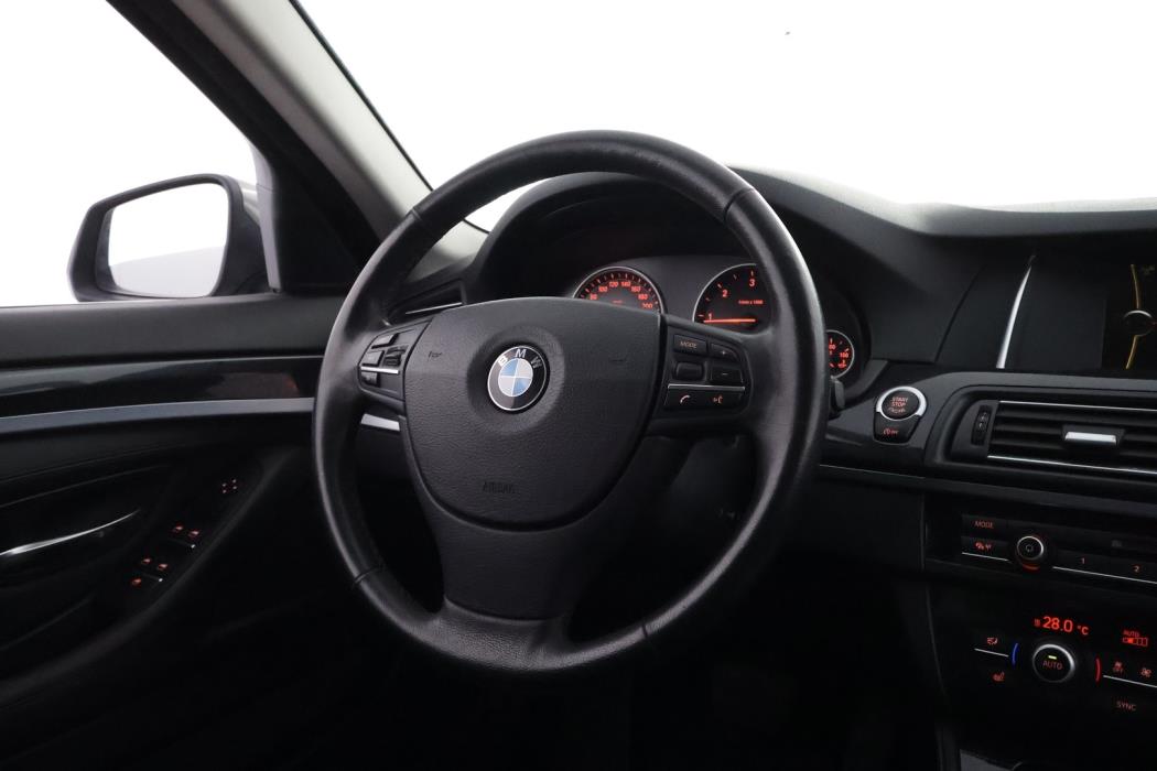 BMW 520 2014