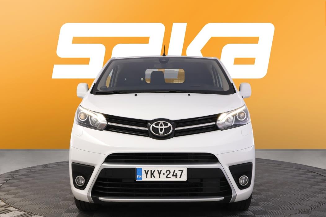 TOYOTA Proace 2022
