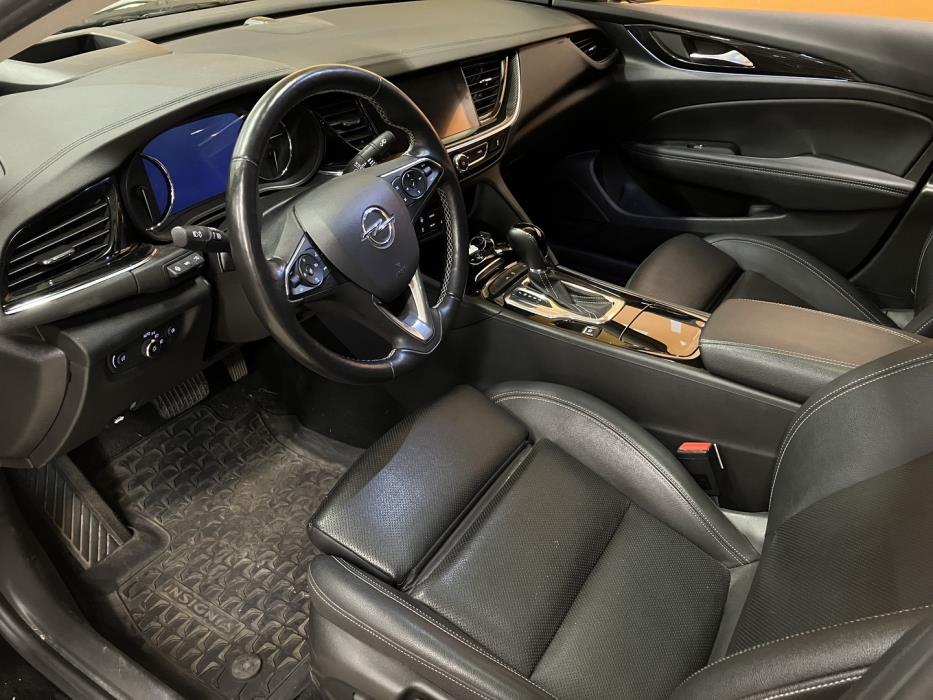 OPEL Insignia 2019