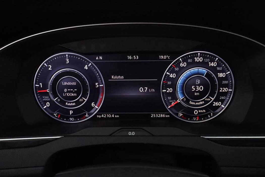 VOLKSWAGEN Passat 2016