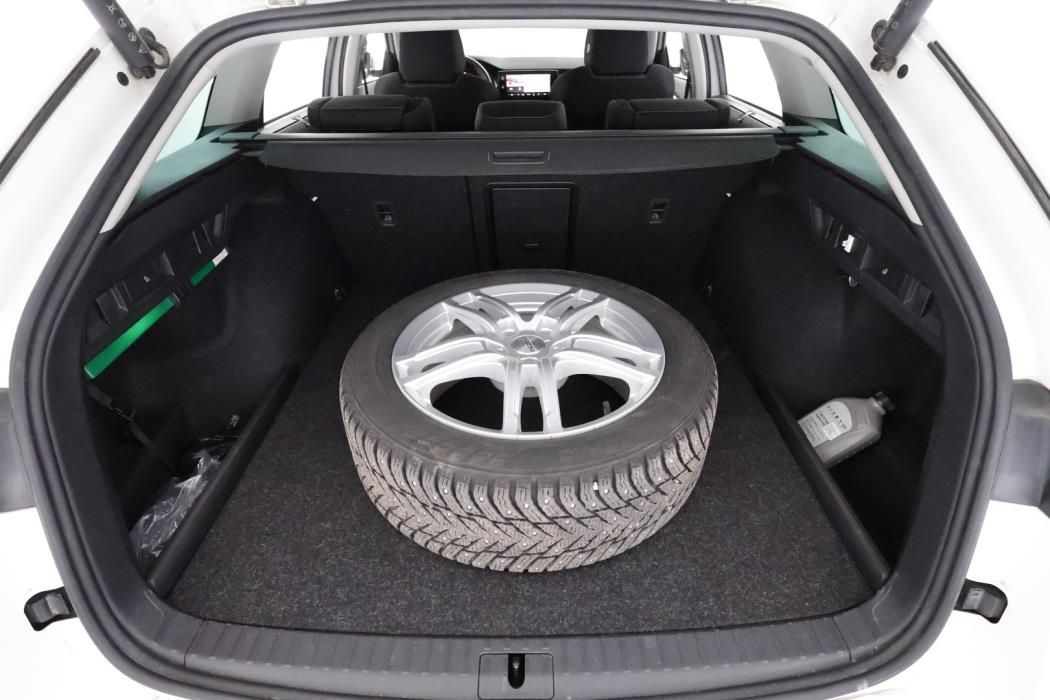 SKODA Octavia 2024