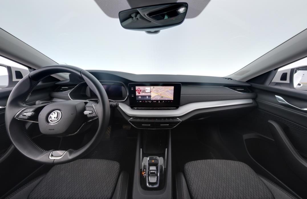 SKODA Octavia 2024