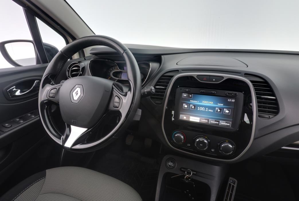 RENAULT Captur 2015
