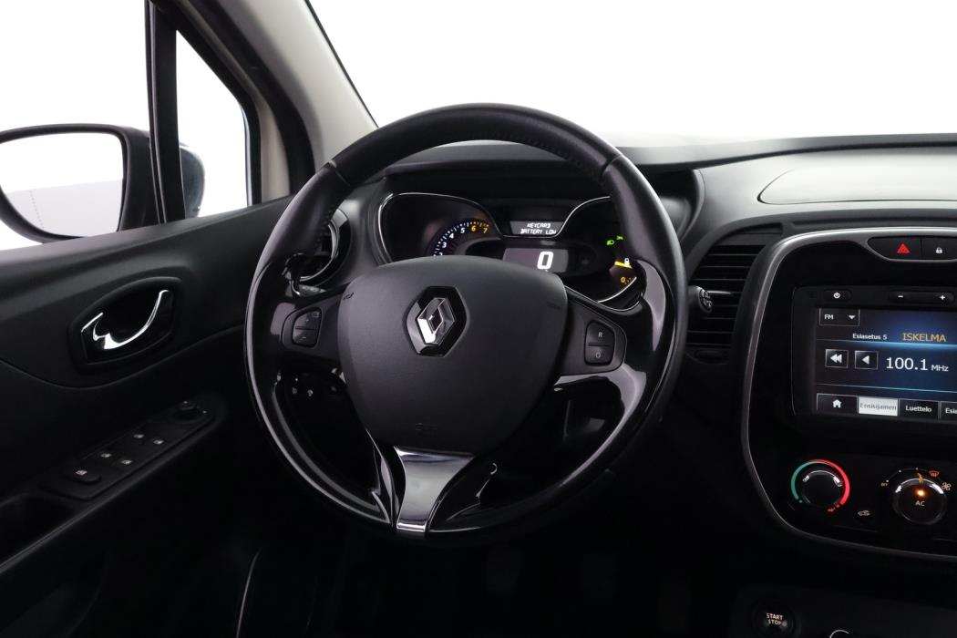 RENAULT Captur 2015