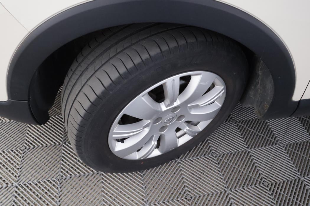 RENAULT Captur 2015