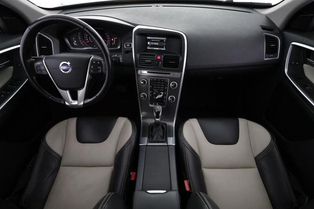 VOLVO XC60 2016