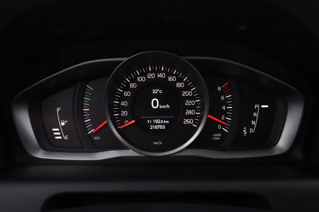 VOLVO XC60 2016