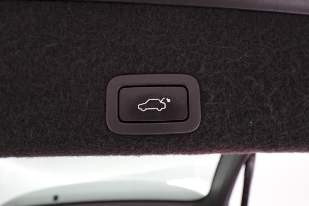 VOLVO XC60 2016