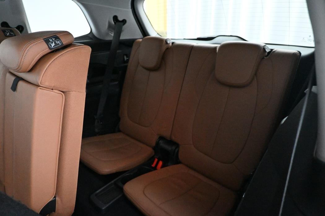 BMW 218 2016