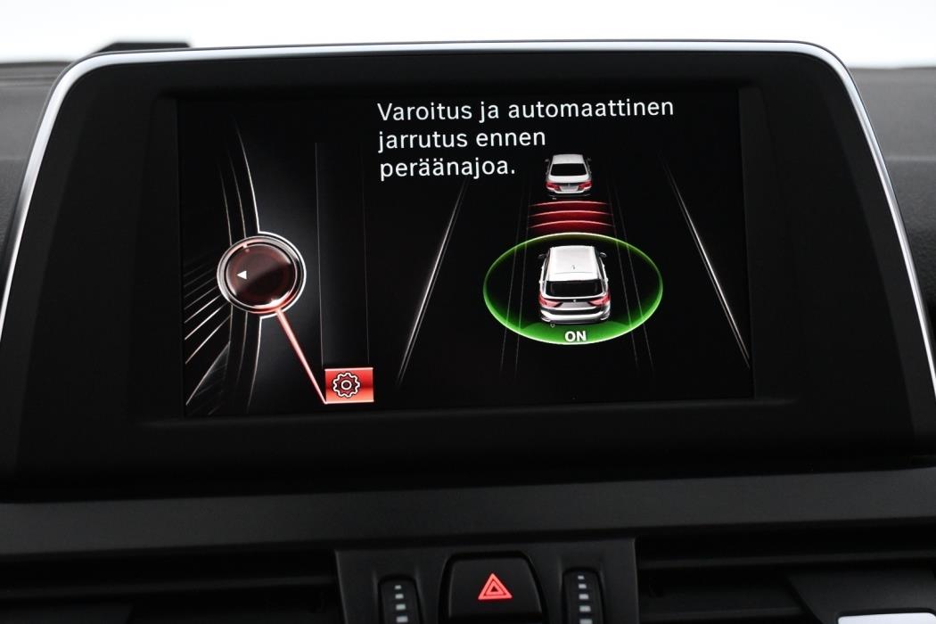 BMW 218 2016