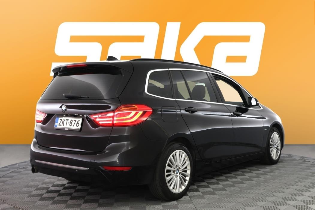 BMW 218 2016