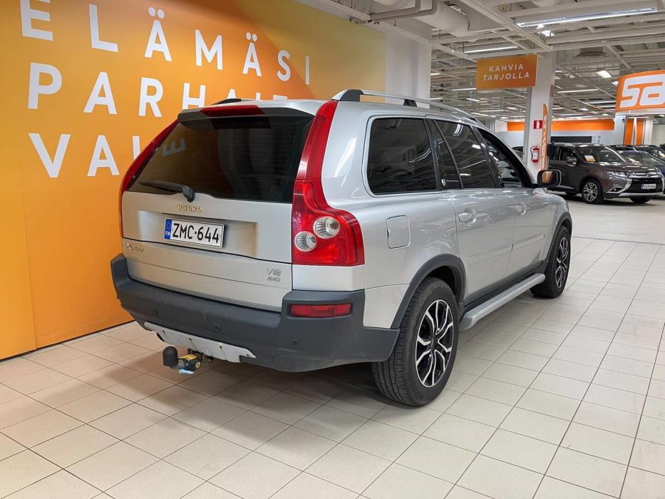 VOLVO XC90 2005