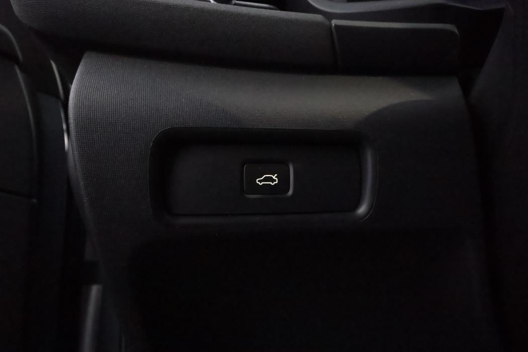 POLESTAR 2 2023