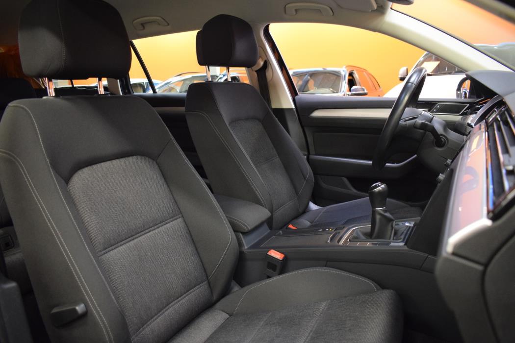 VOLKSWAGEN Passat 2015