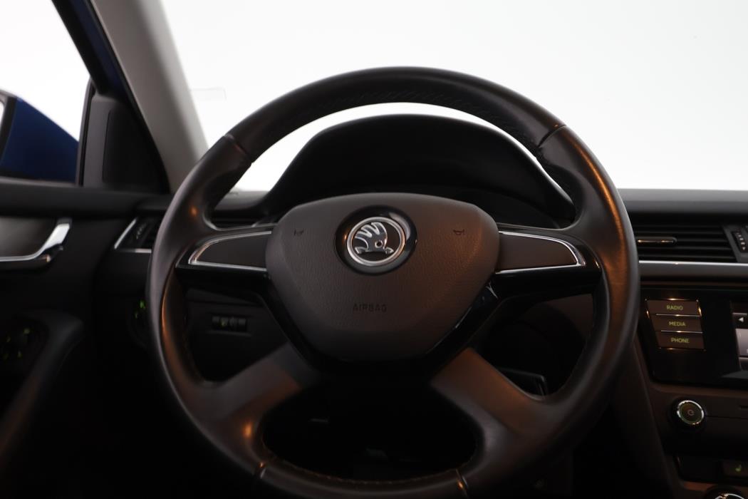SKODA Octavia 2015