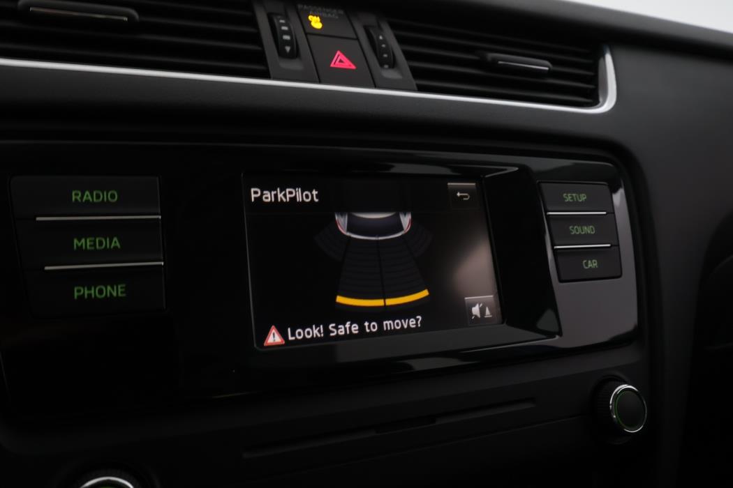 SKODA Octavia 2015