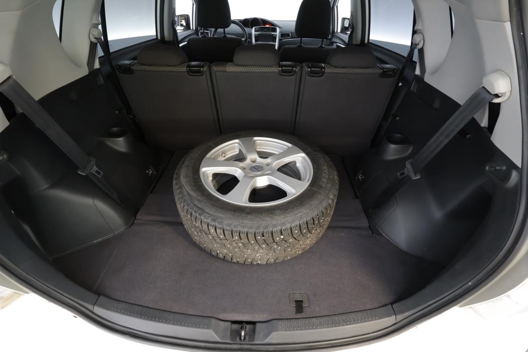 TOYOTA Verso 2015